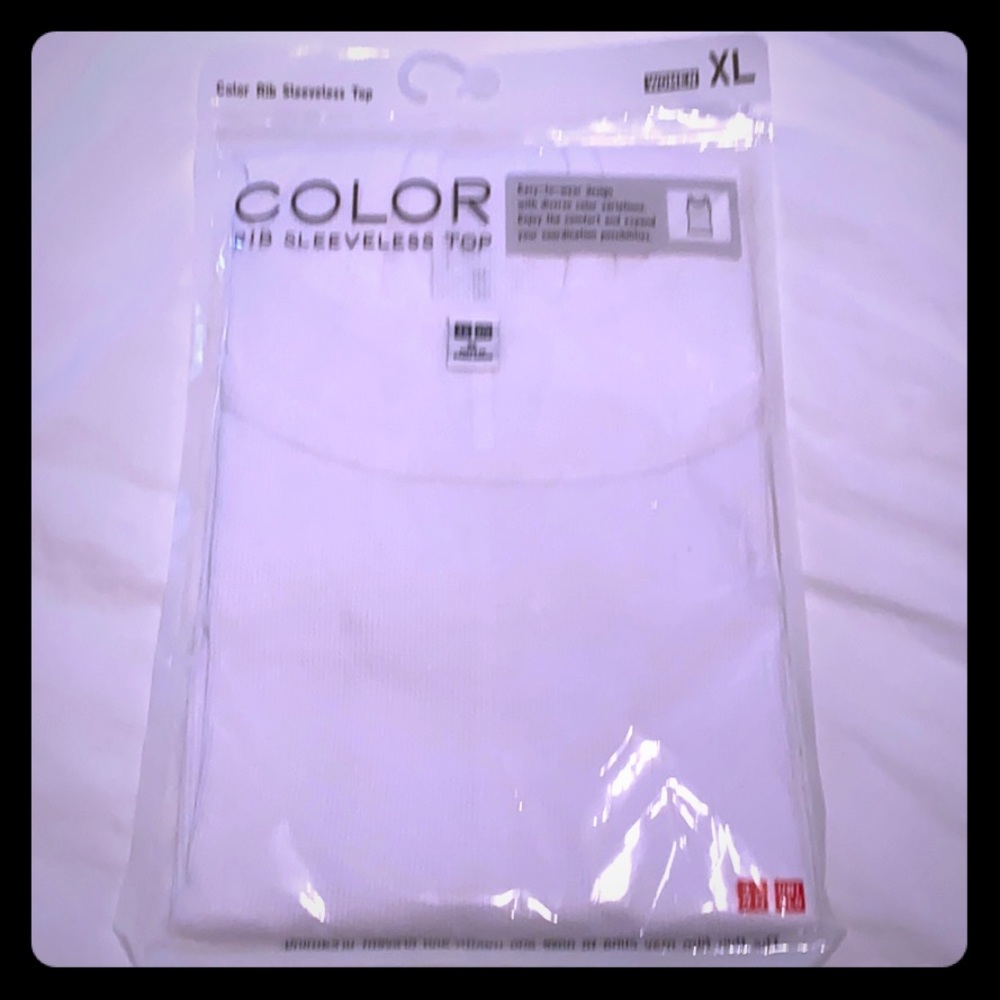 Uniqlo Ribbed Sleeveless Top